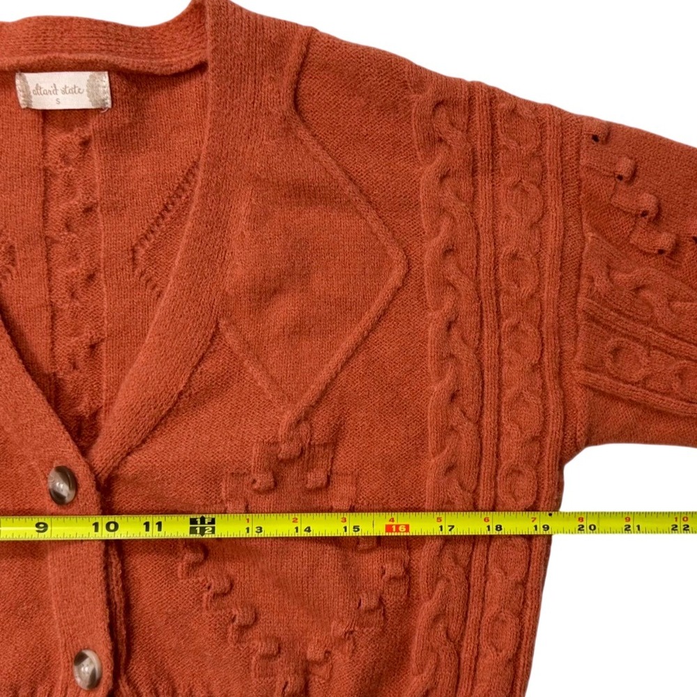 ALLSTATETOGETHER Cropped Cable Knit Cardigan Swea… - image 5